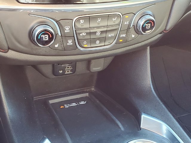Used 2023 Chevrolet Traverse RS w/ LPO, Floor Liner Package AWD/4WD image 26