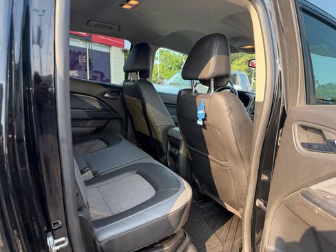 Used 2016 Chevrolet Colorado Z71 AWD/4WD image 7