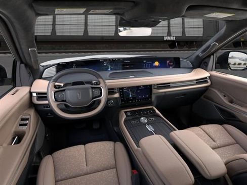 New 2026 Lincoln Navigator L Black Label AWD/4WD image 9