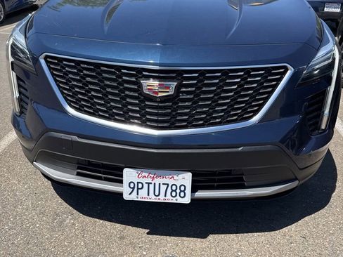 Used 2019 Cadillac XT4 Premium Luxury w/ Technology Package AWD/4WD image 2