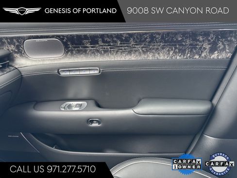 Used 2025 Genesis G90 3.5T image 35