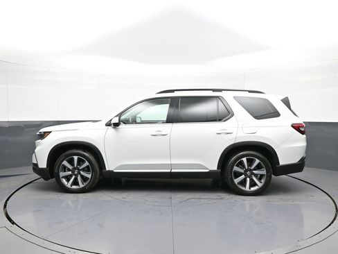 Used 2023 Honda Pilot Elite image 9