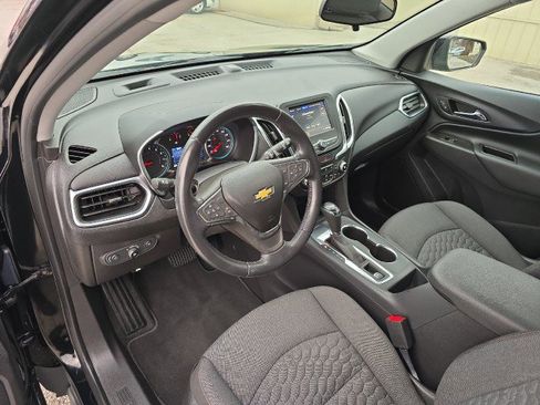 Used 2021 Chevrolet Equinox LT image 19