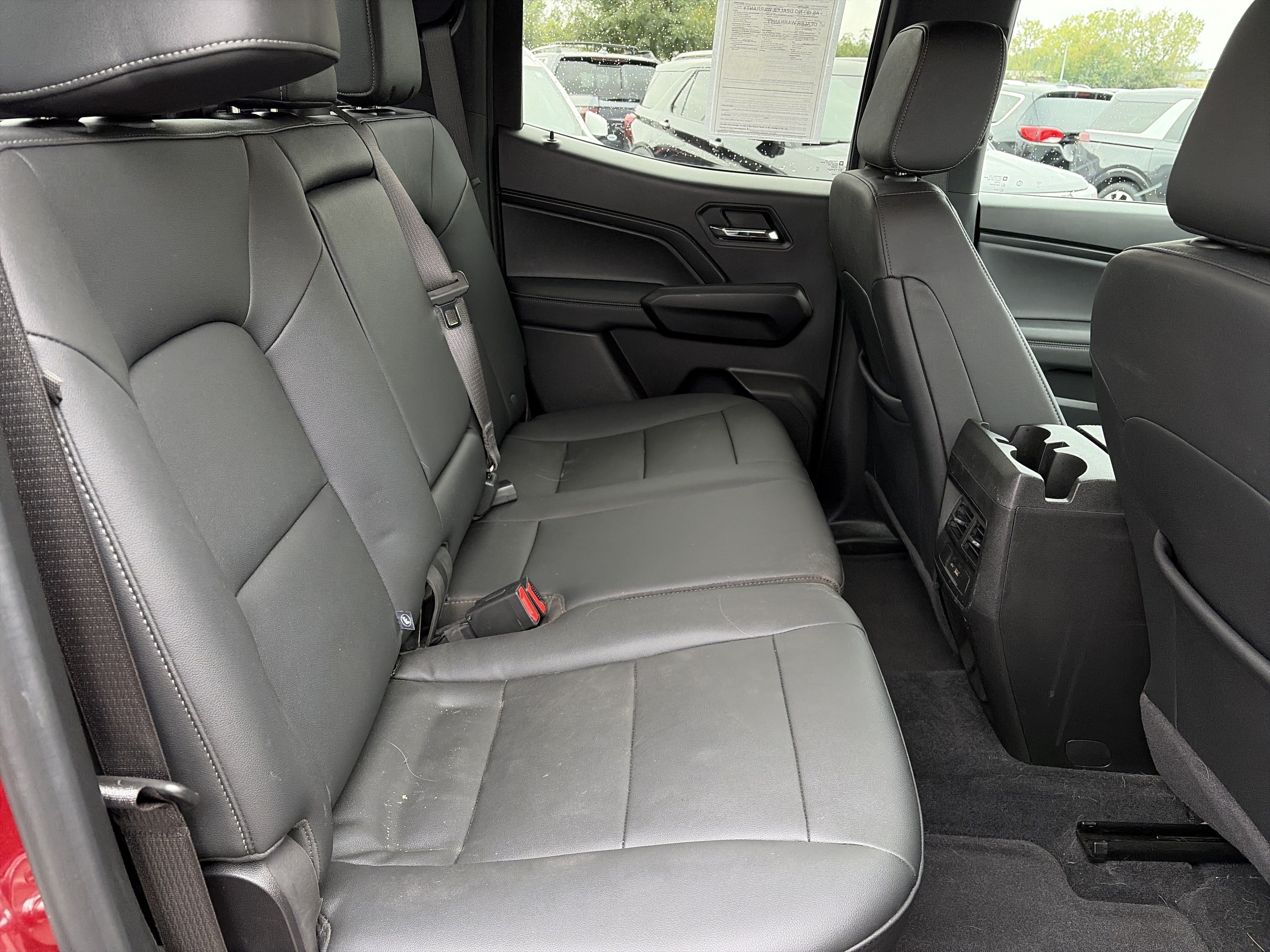 Used 2024 GMC Canyon Elevation w/ Elevation Premium Package AWD/4WD image 16