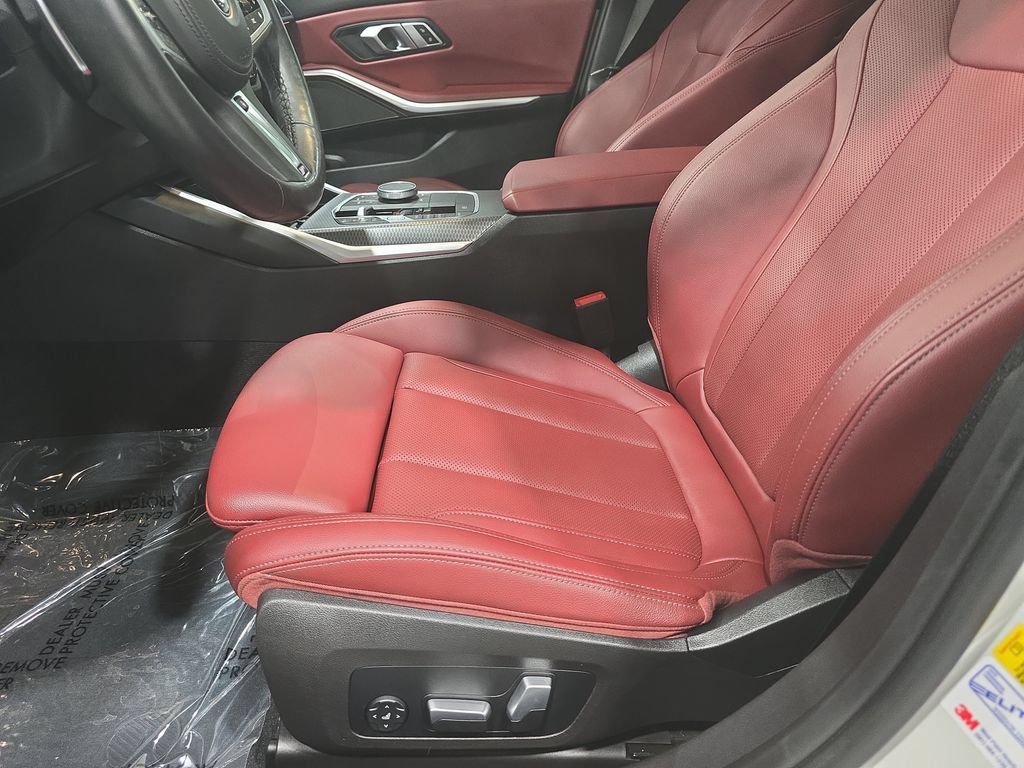 Certified 2023 BMW 330i Sedan w/ M Sport Package RWD image 20