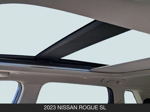 Used 2023 Nissan Rogue SL FWD image 22