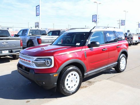New 2025 Ford Bronco Sport Heritage w/ Convenience Package AWD/4WD image 9