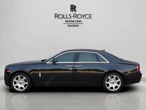 Certified 2014 Rolls-Royce Ghost RWD image 4