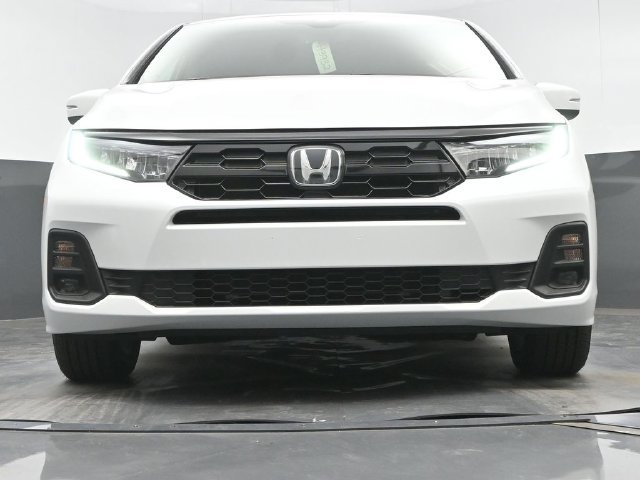 New 2027 Honda Odyssey Touring image 18