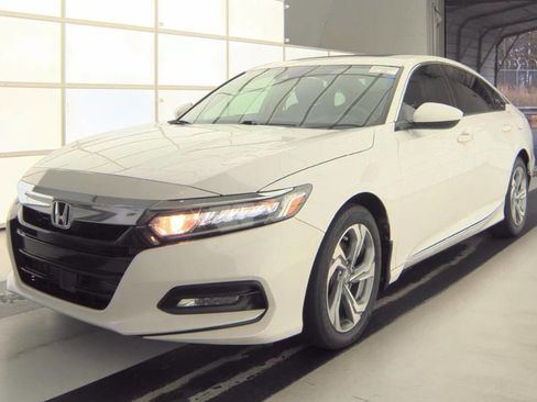 Used 2019 Honda Accord EX image 12