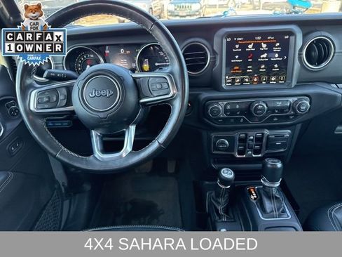 Used 2022 Jeep Wrangler Unlimited Sahara w/ Cold Weather Group image 26
