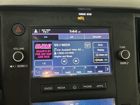 Used 2022 Subaru Legacy image 22