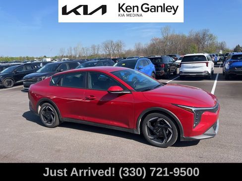 Certified 2025 Kia K4 EX FWD image 4