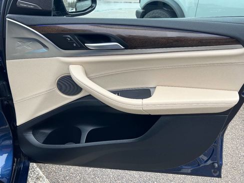 Used 2018 BMW X3 M40i image 24