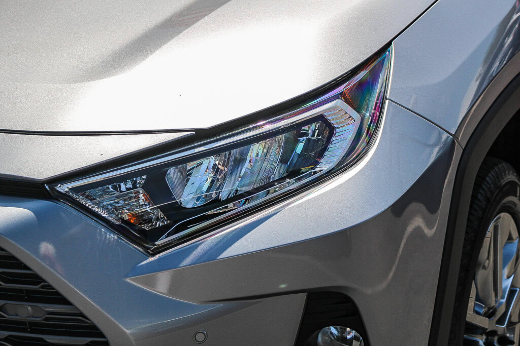 Certified 2021 Toyota RAV4 Limited FWD image 23