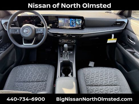 New 2026 Nissan Kicks SV w/ SV Premium Package image 17