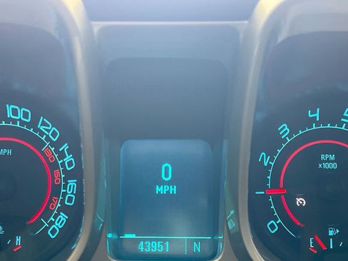 Used 2010 Chevrolet Camaro SS w/ RS Package RWD image 15