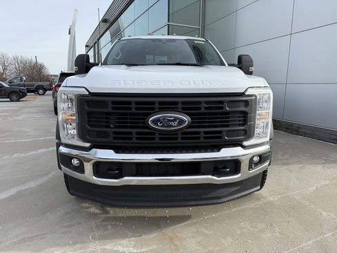 New 2026 Ford F450 XL w/ 360-Degree Camera Package image 2