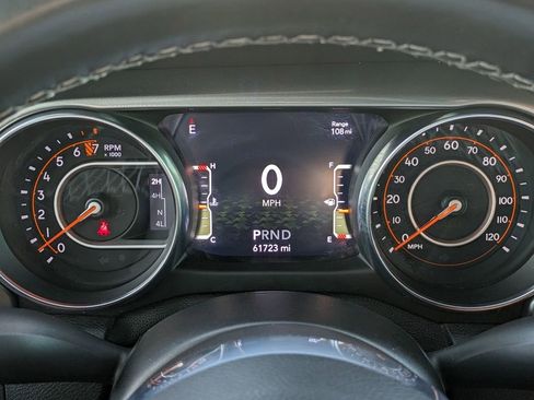 Used 2021 Jeep Gladiator Overland image 20