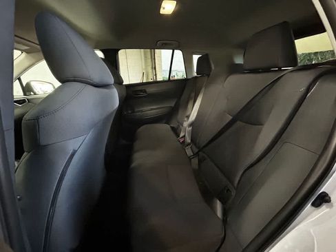 Used 2024 Toyota Corolla Cross LE AWD/4WD image 13