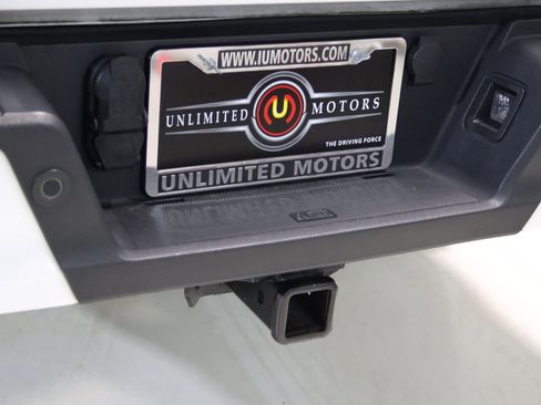 Used 2023 Ford F150 Limited image 4