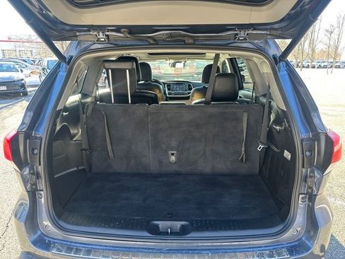 Used 2018 Toyota Highlander Limited Platinum image 39