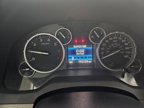 Used 2014 Toyota Tundra SR5 w/ SR5 Upgrade Package image 21