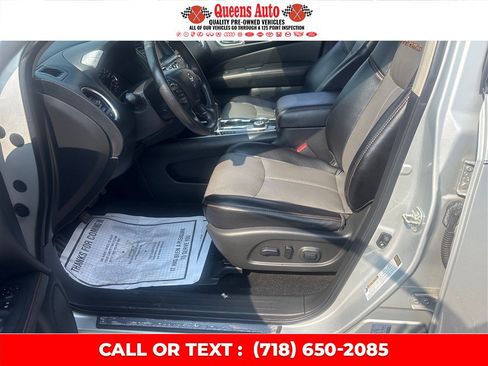Used 2020 Nissan Pathfinder SL AWD/4WD image 10
