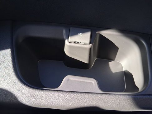 New 2026 Nissan Armada SV image 29