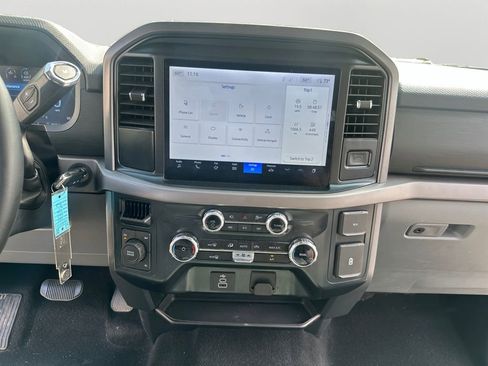 Used 2025 Ford F150 XLT w/ Equipment Group 301A Standard image 14