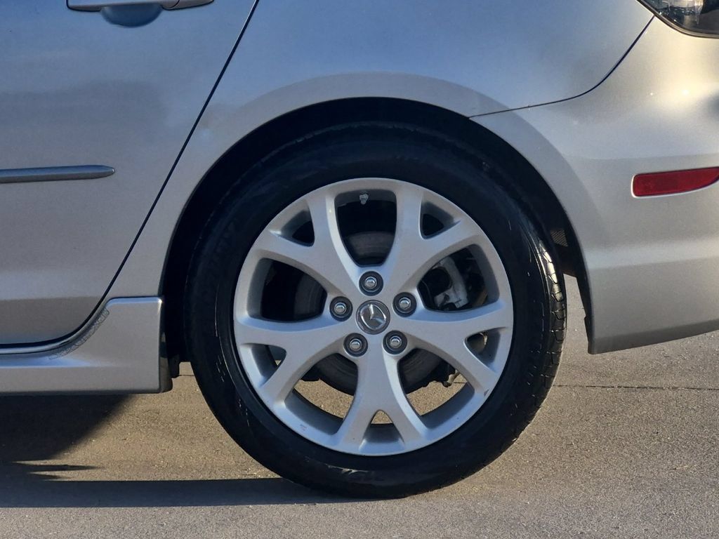 Used 2009 MAZDA MAZDA3 s Touring FWD image 24