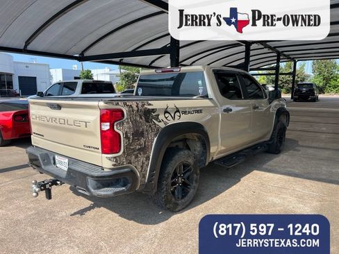Used 2023 Chevrolet Silverado 1500 Custom Trail Boss w/ Realtree Special Edition AWD/4WD image 4