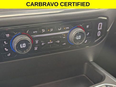 Certified 2025 Chevrolet Silverado 1500 High Country AWD/4WD image 23