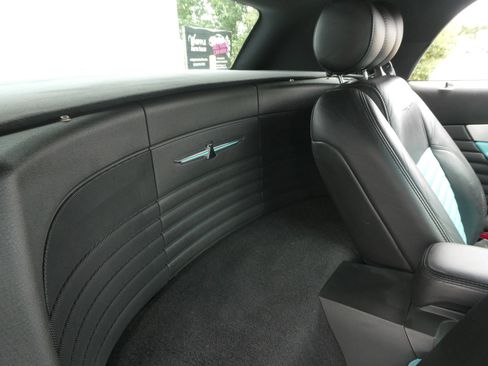 Used 2002 Ford Thunderbird RWD image 24