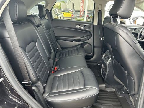 Used 2024 Ford Edge SEL AWD/4WD image 24