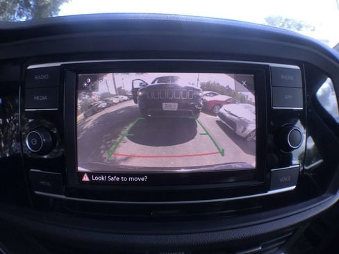 Used 2021 Volkswagen Jetta S image 18