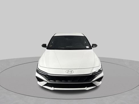 Used 2025 Hyundai Elantra SEL FWD image 49