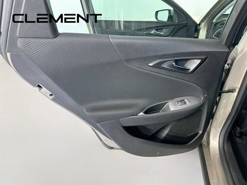 Used 2024 Chevrolet Malibu LT FWD image 30
