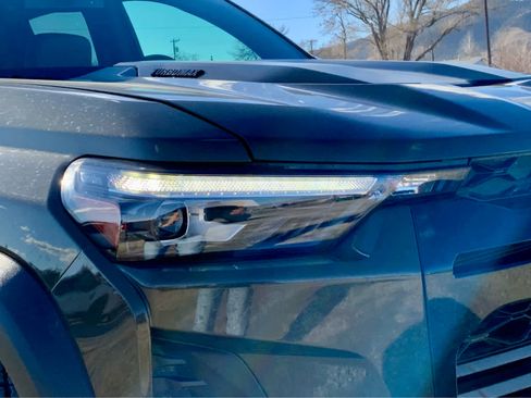 Certified 2025 Chevrolet Colorado ZR2 w/ Technology Package image 10