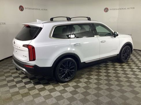 Used 2021 Kia Telluride SX w/ SX Prestige Package image 4