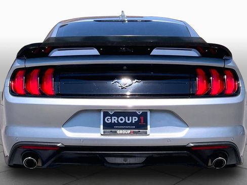 Used 2021 Ford Mustang Premium RWD image 5
