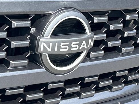 New 2026 Nissan Frontier SV w/ Tow Package AWD/4WD image 11