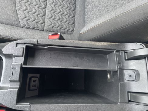 Certified 2024 Chevrolet Equinox LT image 37