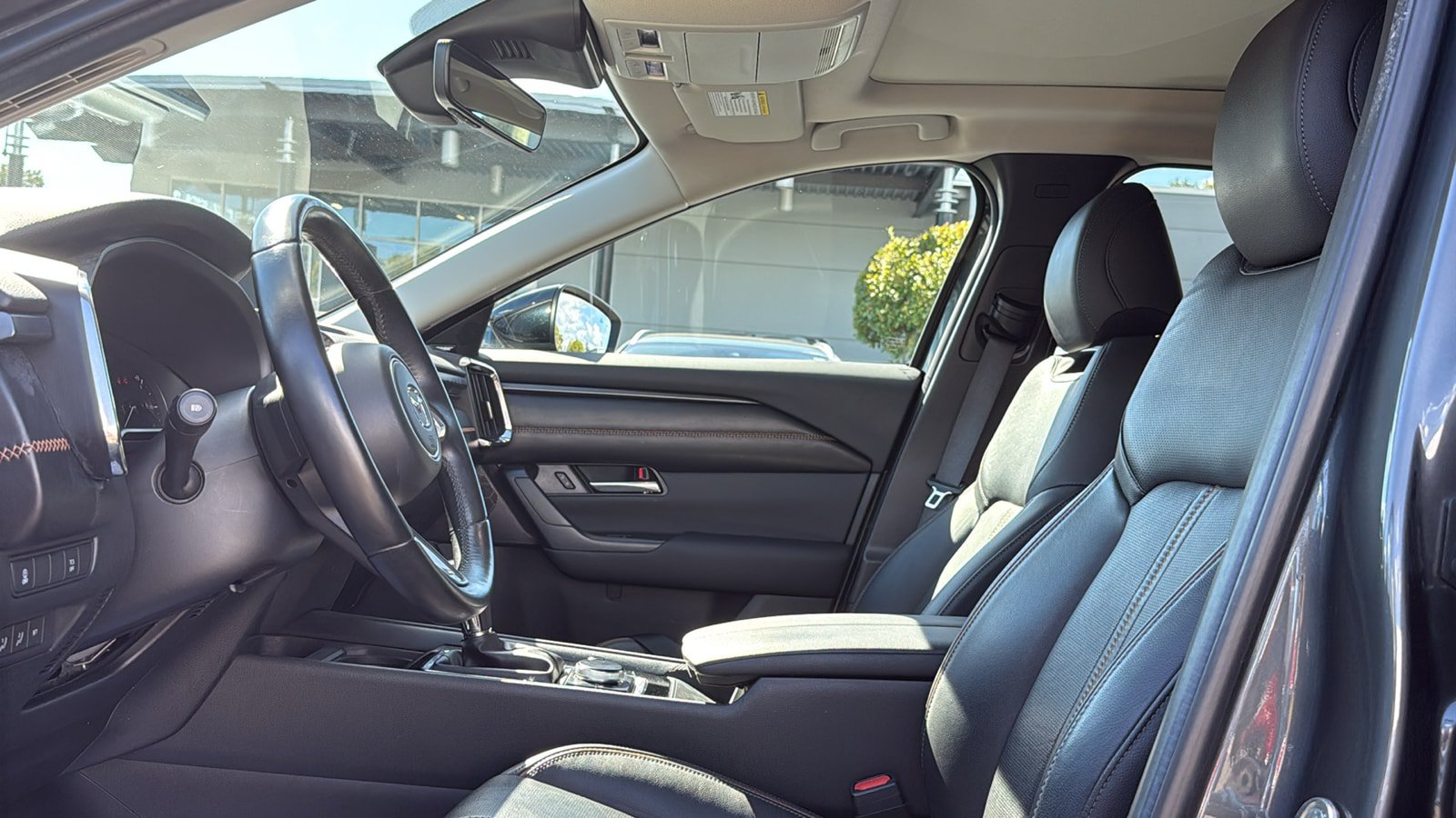 Used 2024 MAZDA CX-50 AWD 2.5 S w/ Cargo Package image 10