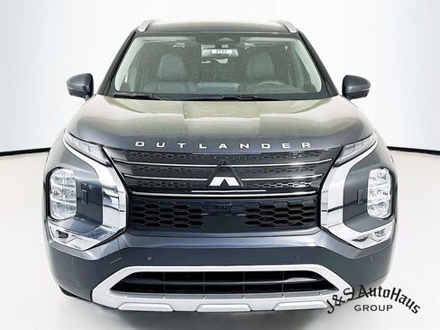 Used 2024 Mitsubishi Outlander SEL Black Edition AWD/4WD image 2