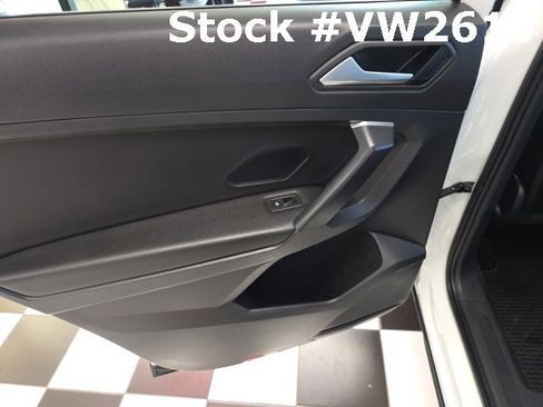 Certified 2021 Volkswagen Tiguan SEL image 12