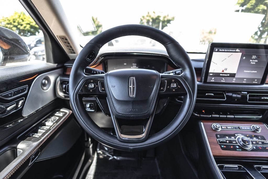 Used 2020 Lincoln Aviator Reserve w/ Equipment Group 202A AWD/4WD image 27