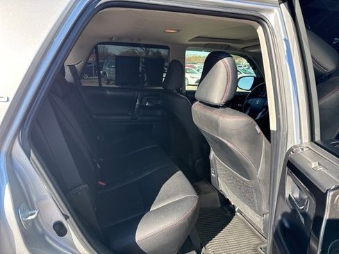 Used 2019 Toyota 4Runner TRD Off-Road Premium image 12