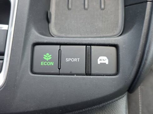 Used 2019 Honda Insight EX image 24