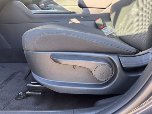 New 2026 Kia Sportage LX image 15